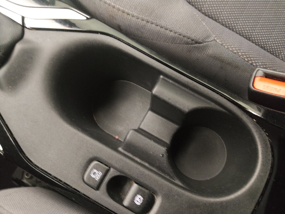 2024 Toyota Corolla in Independence, MO 64055 - 18103477 26