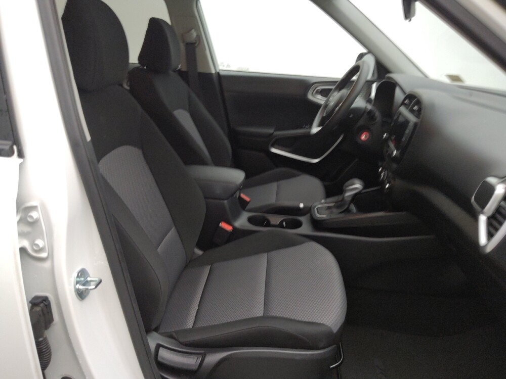 2024 Kia Soul in Gladstone, MO 64118 - 18103478 21