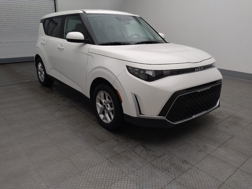 2024 Kia Soul in Gladstone, MO 64118 - 18103478 13