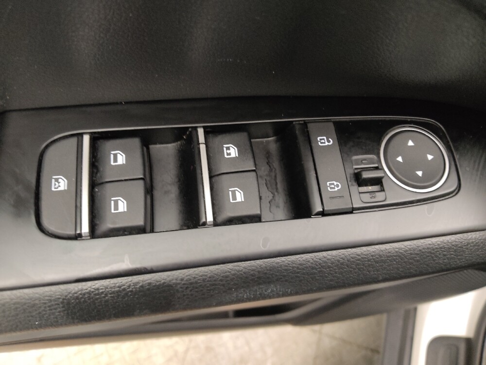 2024 Kia Soul in Gladstone, MO 64118 - 18103478 27