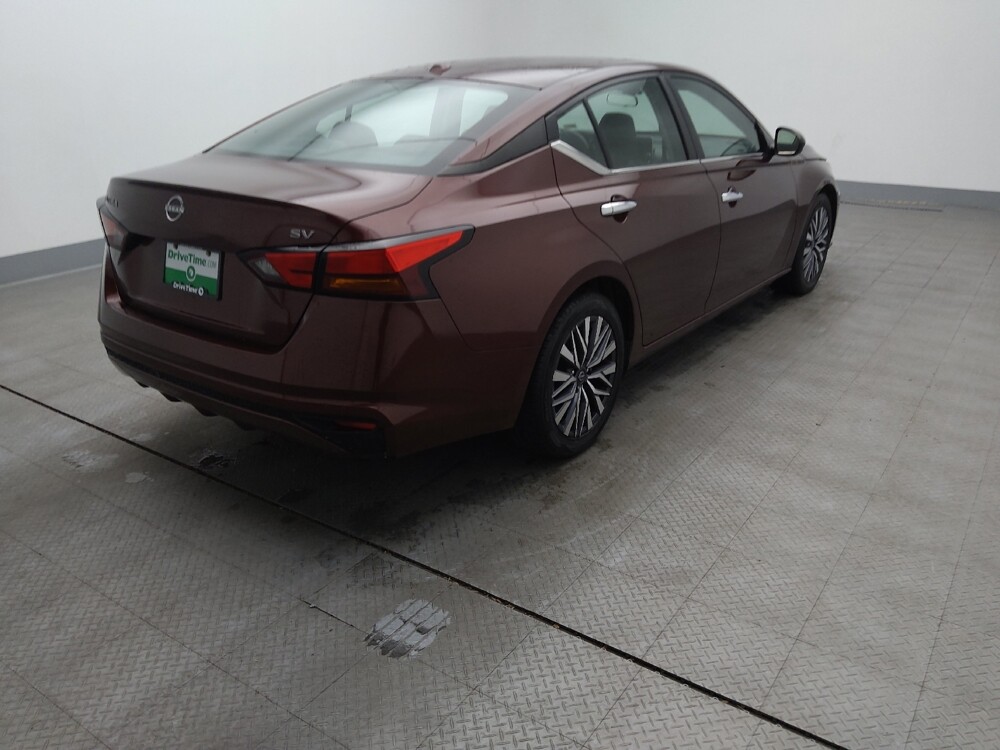 2023 Nissan Altima in Independence, MO 64055 - 18103480 9