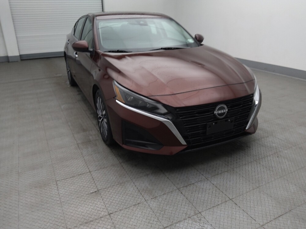 2023 Nissan Altima in Independence, MO 64055 - 18103480 14