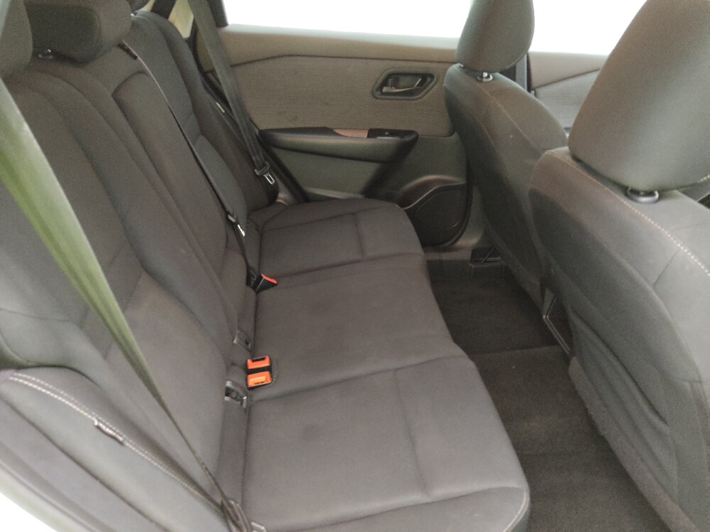 2023 Nissan Rogue in Independence, MO 64055 - 18103493 19