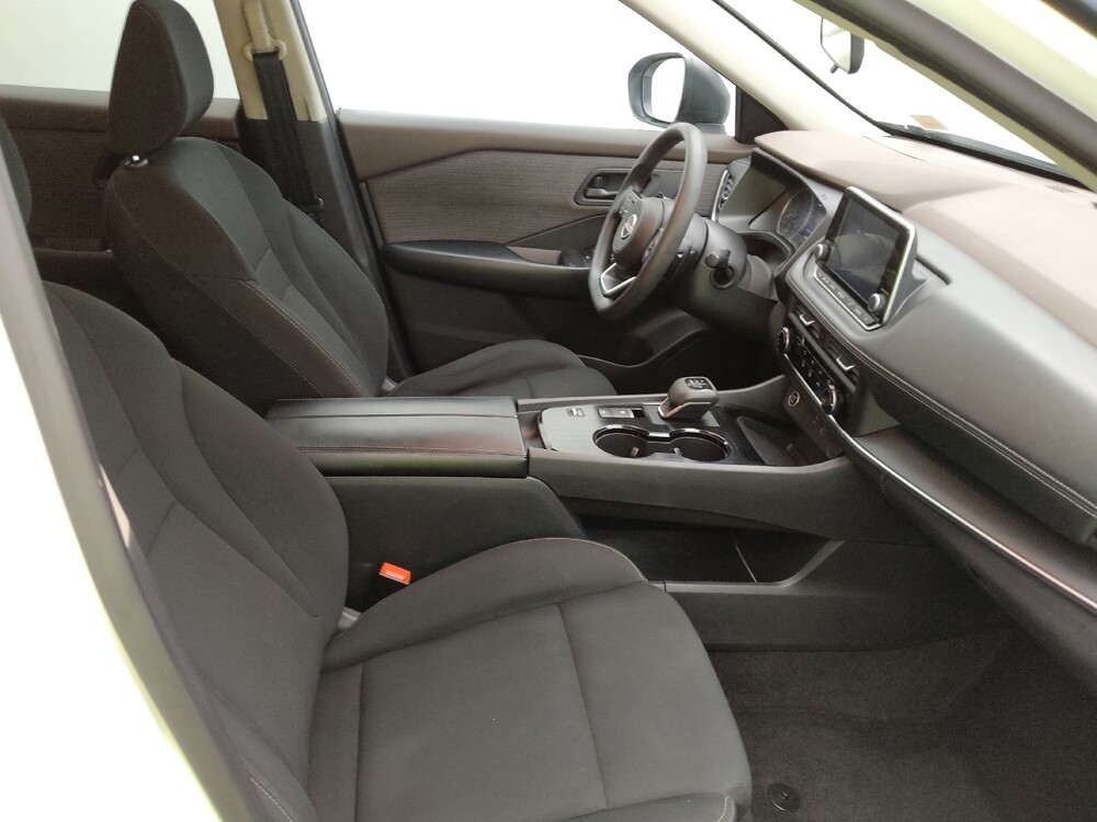 2023 Nissan Rogue in Independence, MO 64055 - 18103493 21