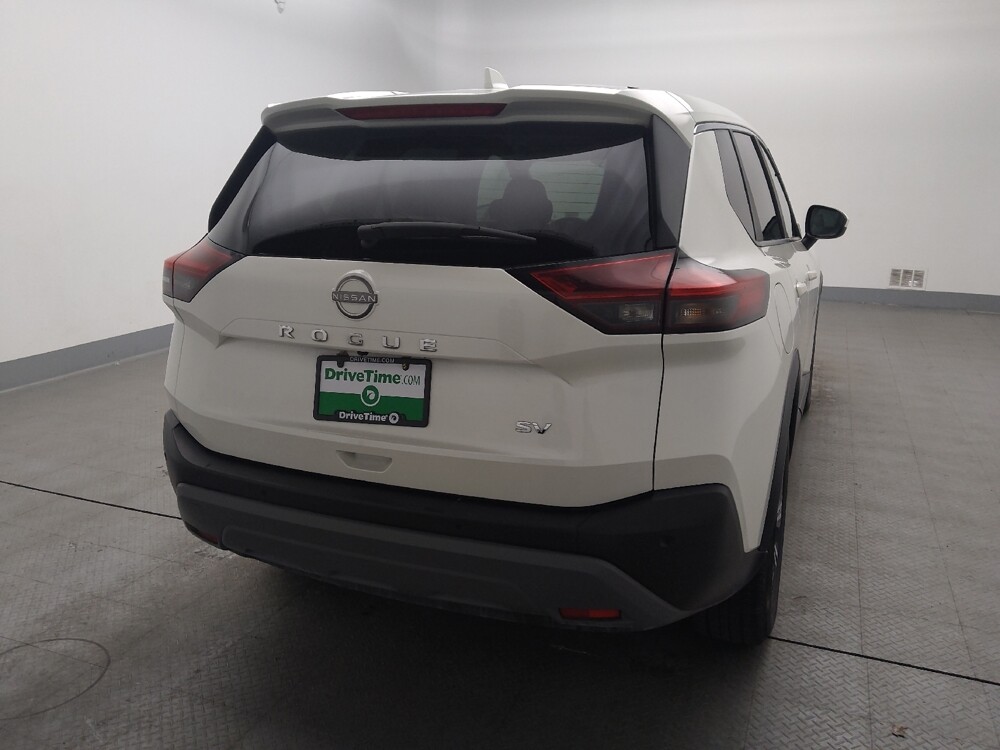 2023 Nissan Rogue in Independence, MO 64055 - 18103494 7