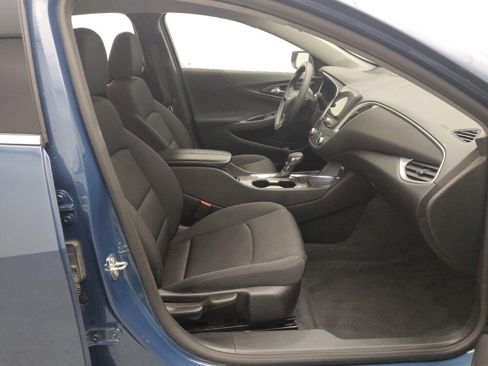 2024 Chevrolet Malibu in Gladstone, MO 64118 - 18103495 21