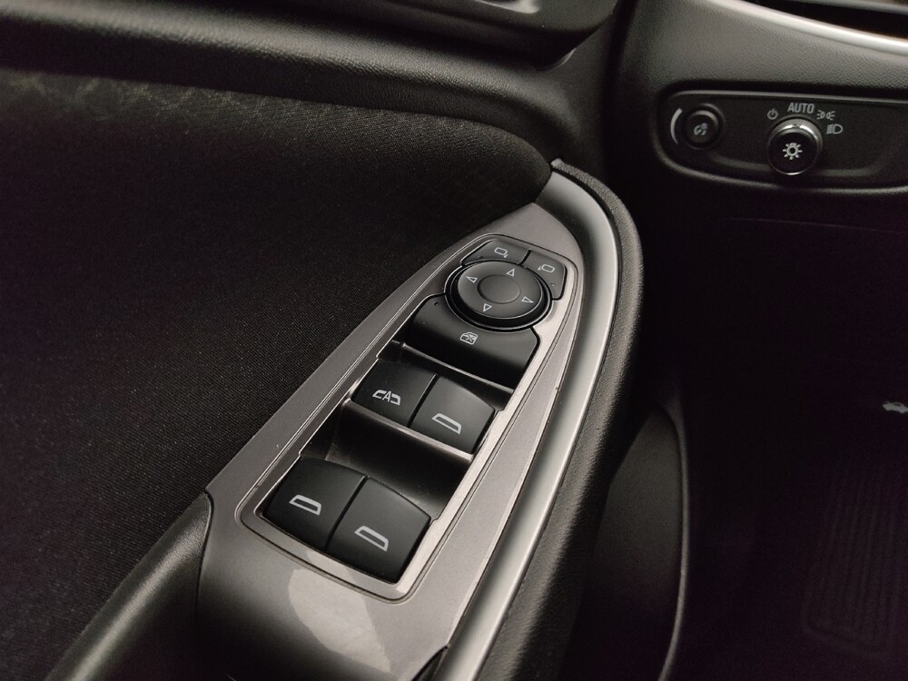 2024 Chevrolet Malibu in Independence, MO 64055 - 18103500 27