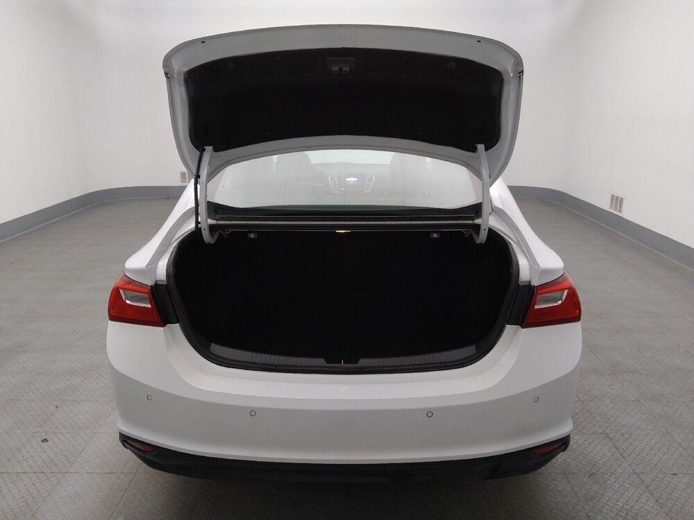 2024 Chevrolet Malibu in Independence, MO 64055 - 18103500 29