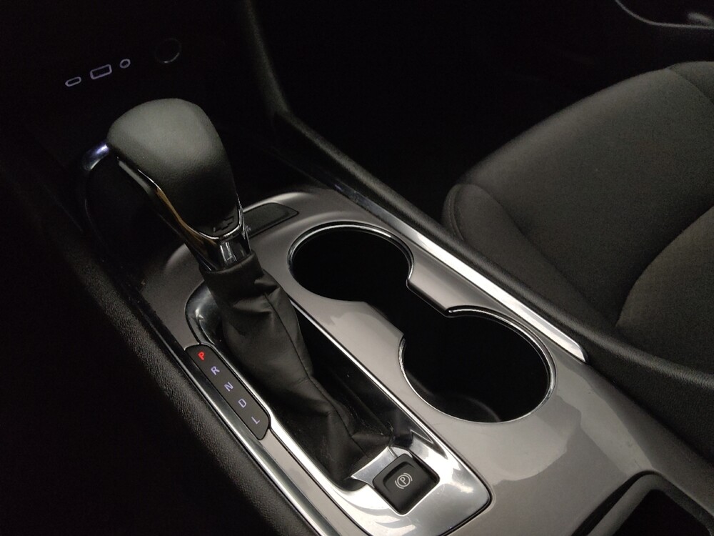 2023 Chevrolet Malibu in Springfield, MO 65807 - 18103501 26