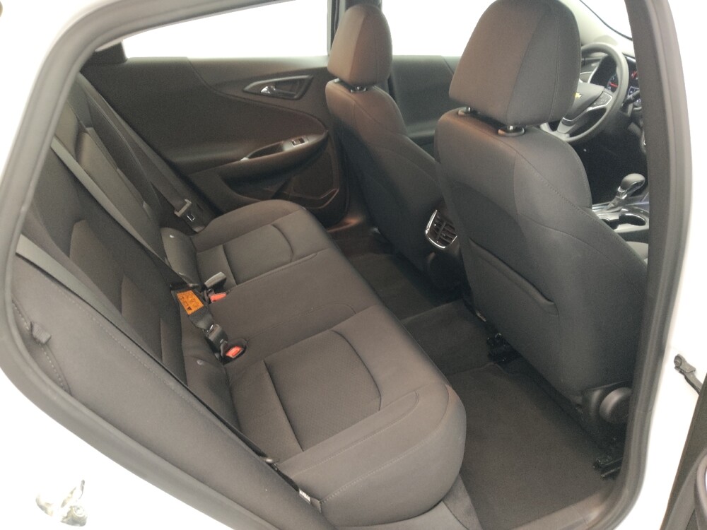 2023 Chevrolet Malibu in Springfield, MO 65807 - 18103505 19