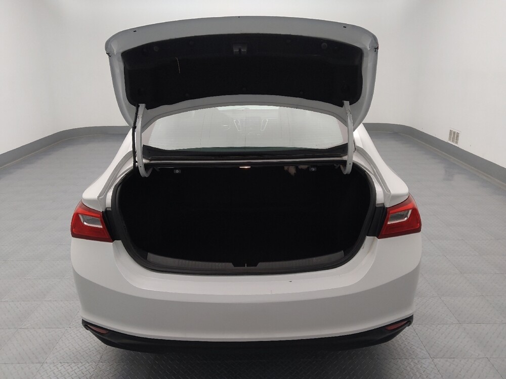 2023 Chevrolet Malibu in Springfield, MO 65807 - 18103505 29