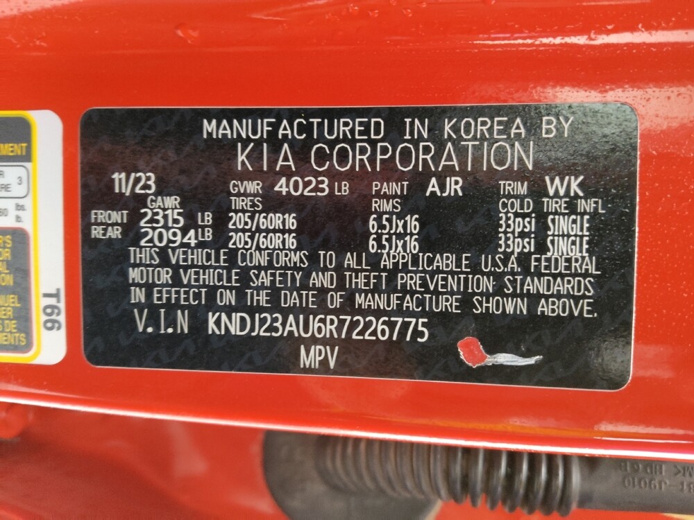 2024 Kia Soul in Springfield, MO 65807 - 18103508 33