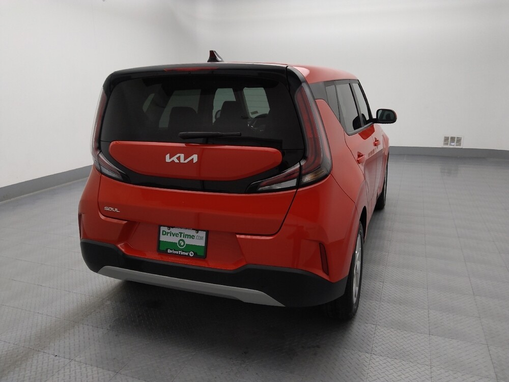 2024 Kia Soul in Springfield, MO 65807 - 18103508 7