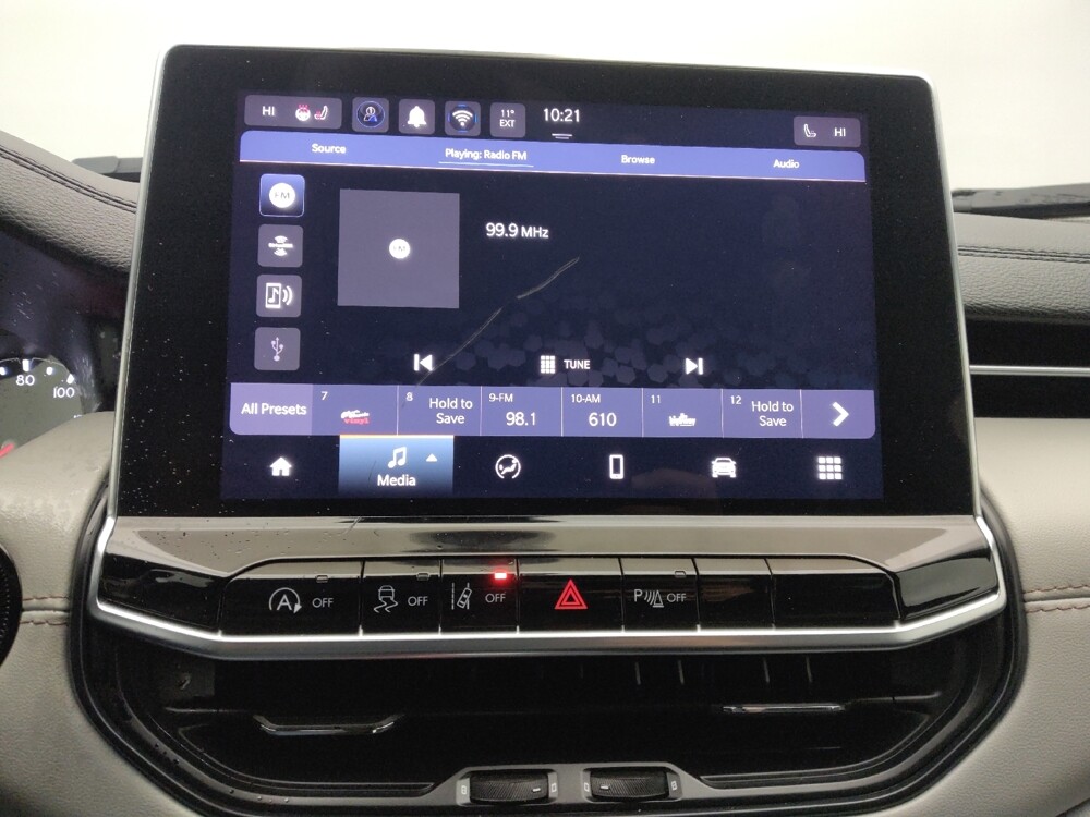 2024 Jeep Compass in St. Louis, MO 63136 - 18103509 25