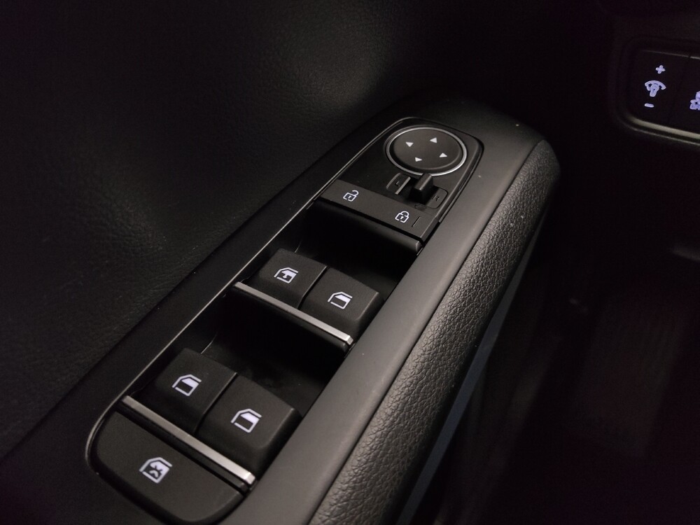 2023 Kia Soul in Independence, MO 64055 - 18103511 27