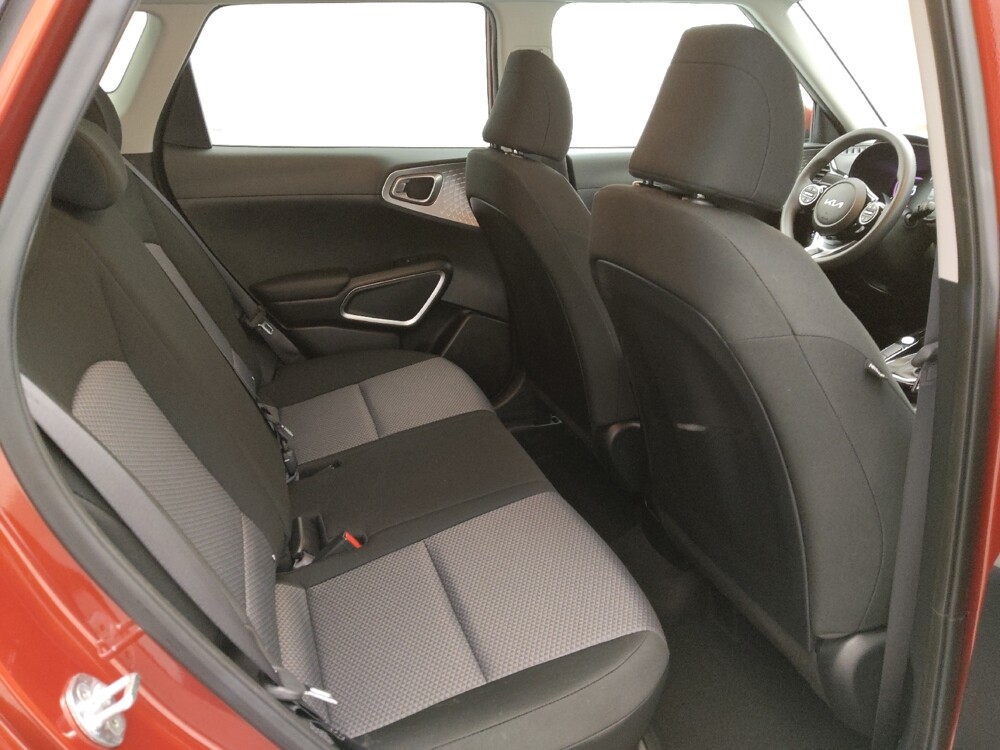 2023 Kia Soul in Independence, MO 64055 - 18103511 19