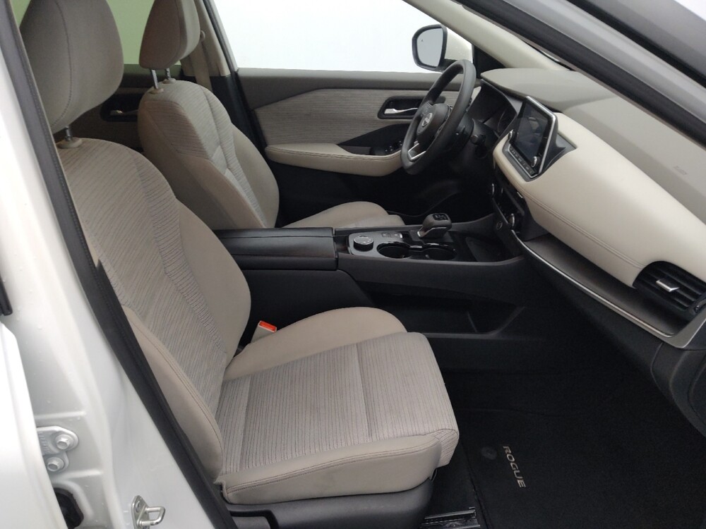 2023 Nissan Rogue in Independence, MO 64055 - 18103512 21