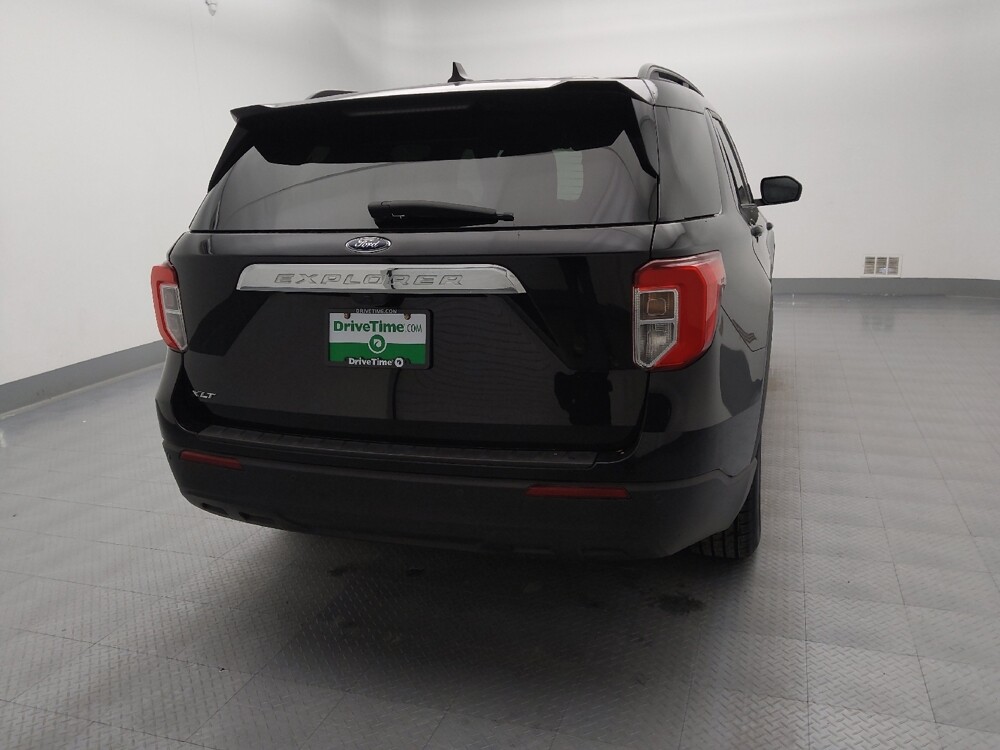 2023 Ford Explorer in Springfield, MO 65807 - 18103515 7