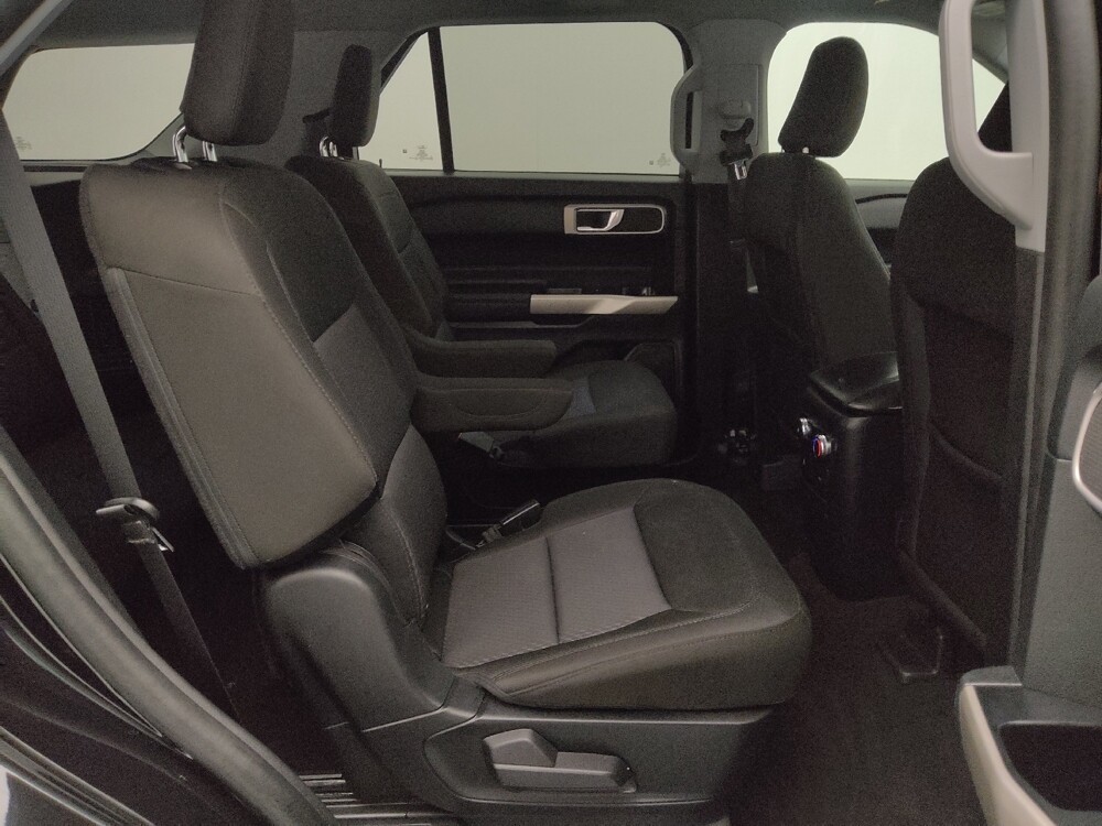 2023 Ford Explorer in Springfield, MO 65807 - 18103515 19