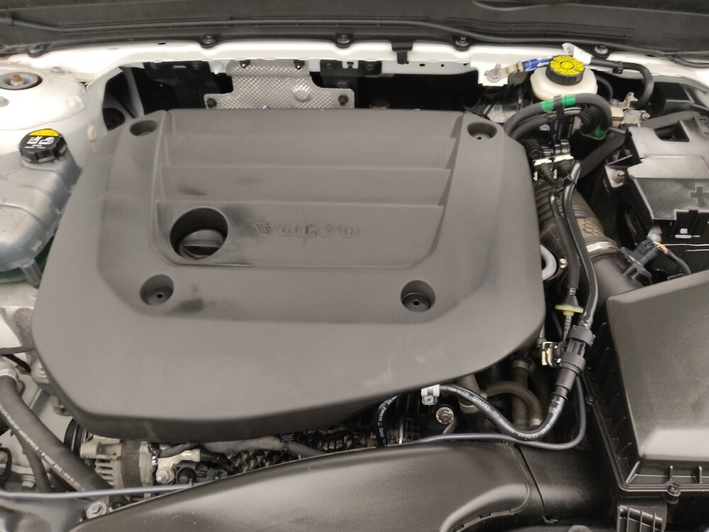 2023 Volvo XC40 in St. Louis, MO 63125 - 18103516 30