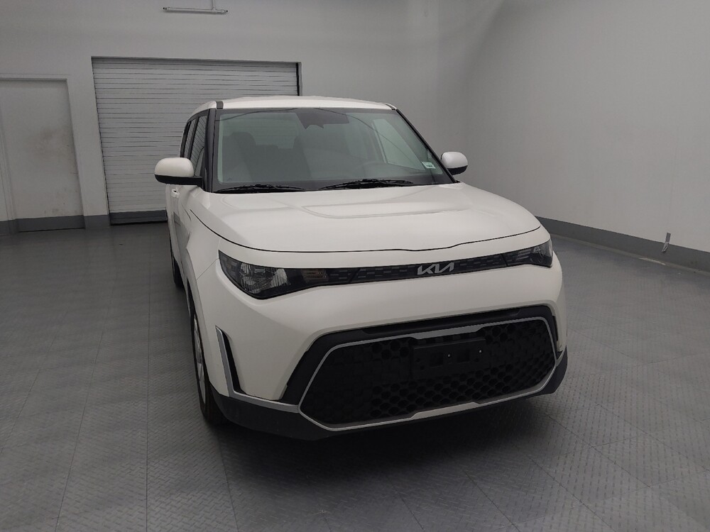 2023 Kia Soul in Independence, MO 64055 - 18103520 14