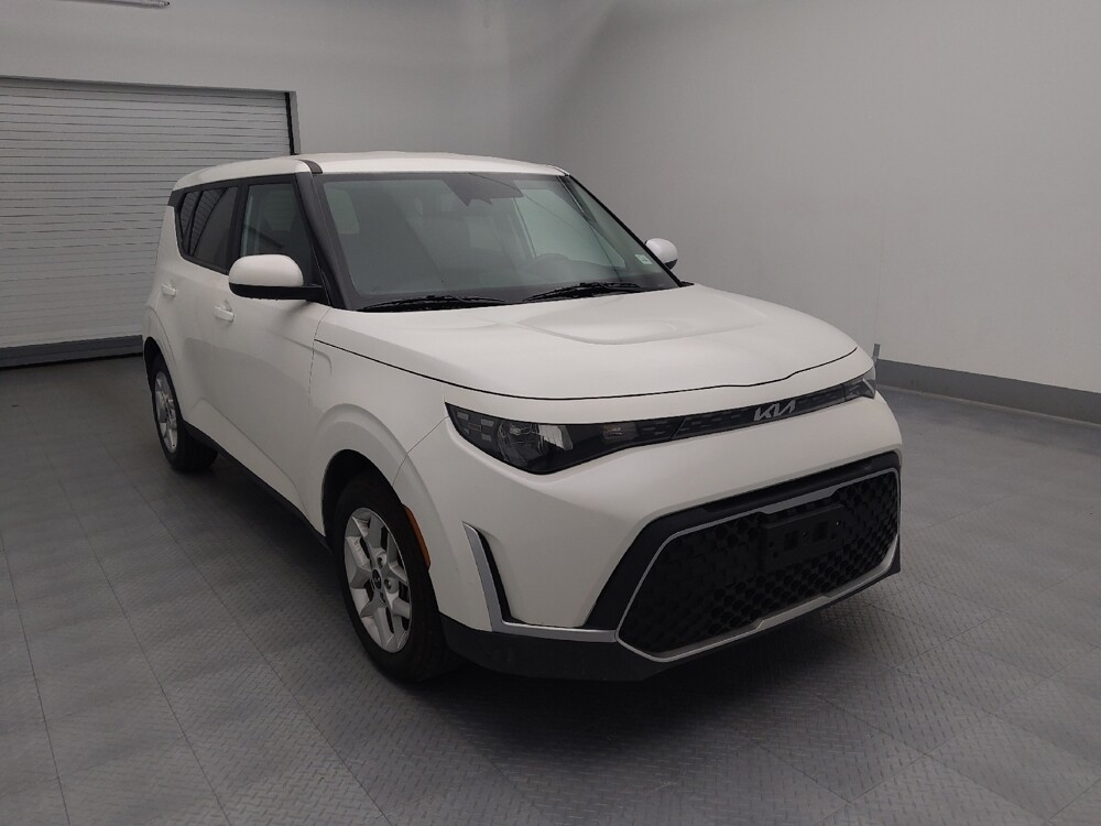 2023 Kia Soul in Independence, MO 64055 - 18103520 13