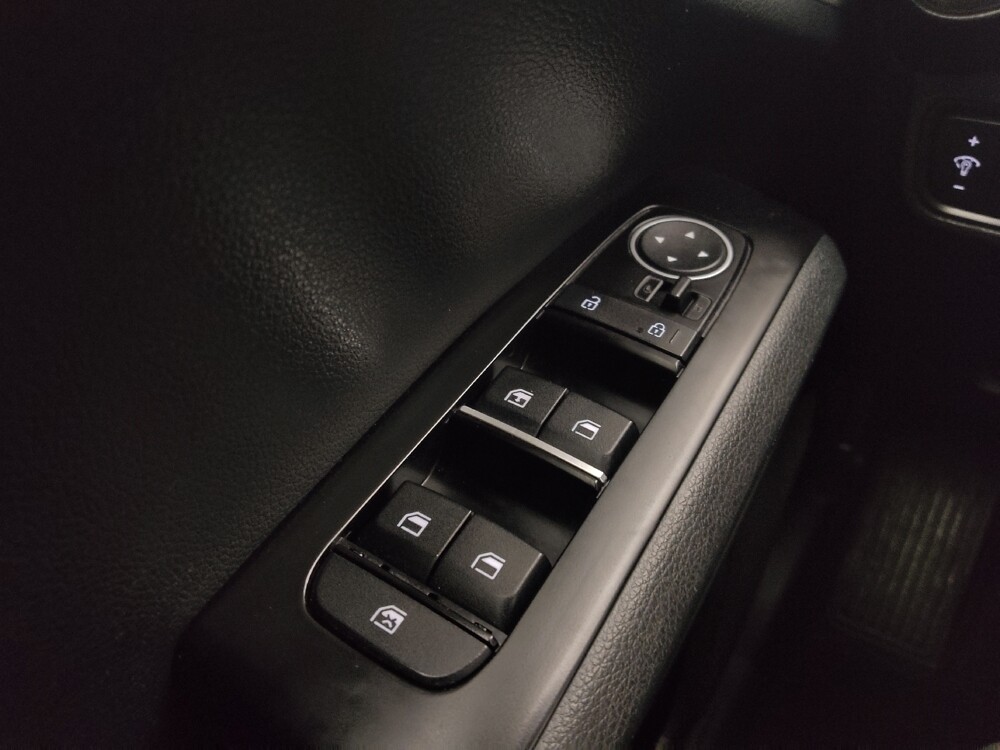 2023 Kia Soul in Independence, MO 64055 - 18103520 23