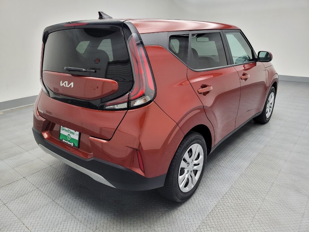 2023 Kia Soul in Midlothian, IL 60445 - 18103525 9