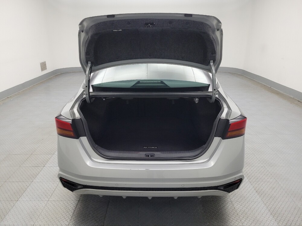 2023 Nissan Altima in Midlothian, IL 60445 - 18103527 29