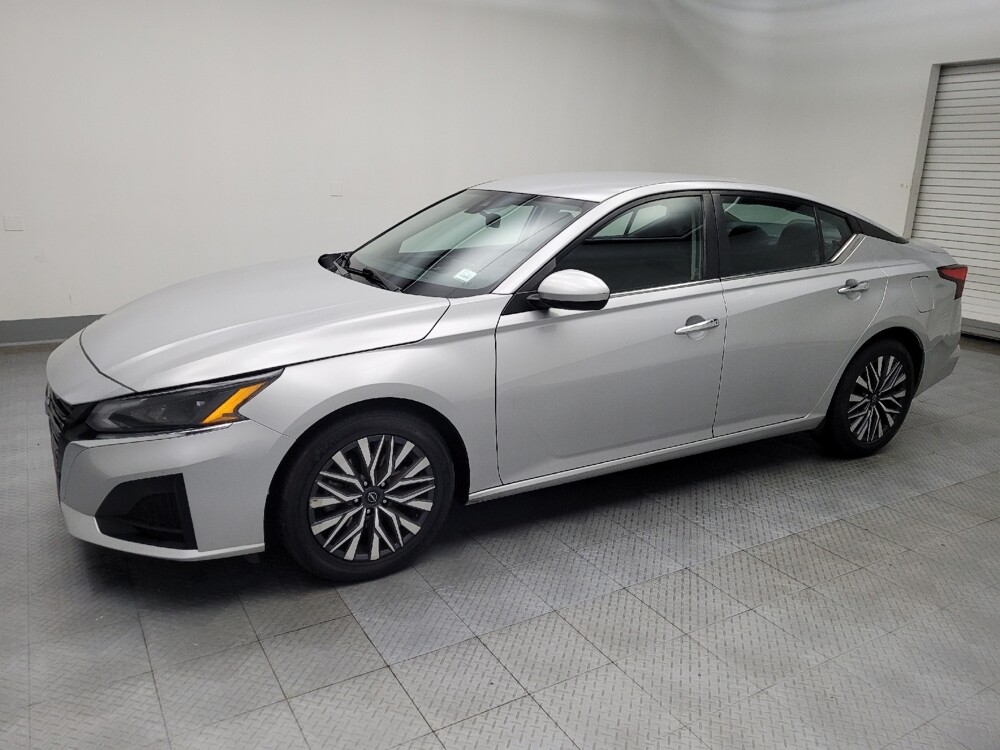 2023 Nissan Altima in Midlothian, IL 60445 - 18103527 2