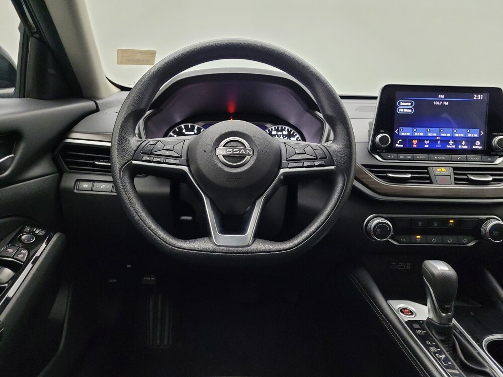 2023 Nissan Altima in Des Moines, IA 50310 - 18103529 22