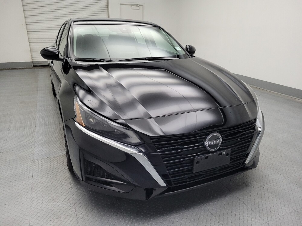 2023 Nissan Altima in Des Moines, IA 50310 - 18103529 14