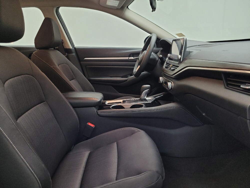 2023 Nissan Altima in Des Moines, IA 50310 - 18103529 21