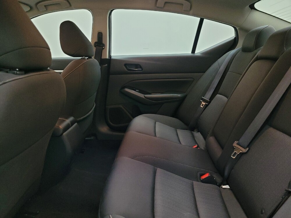 2023 Nissan Altima in Des Moines, IA 50310 - 18103529 18