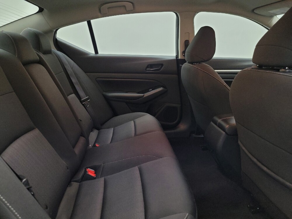 2023 Nissan Altima in Des Moines, IA 50310 - 18103529 19