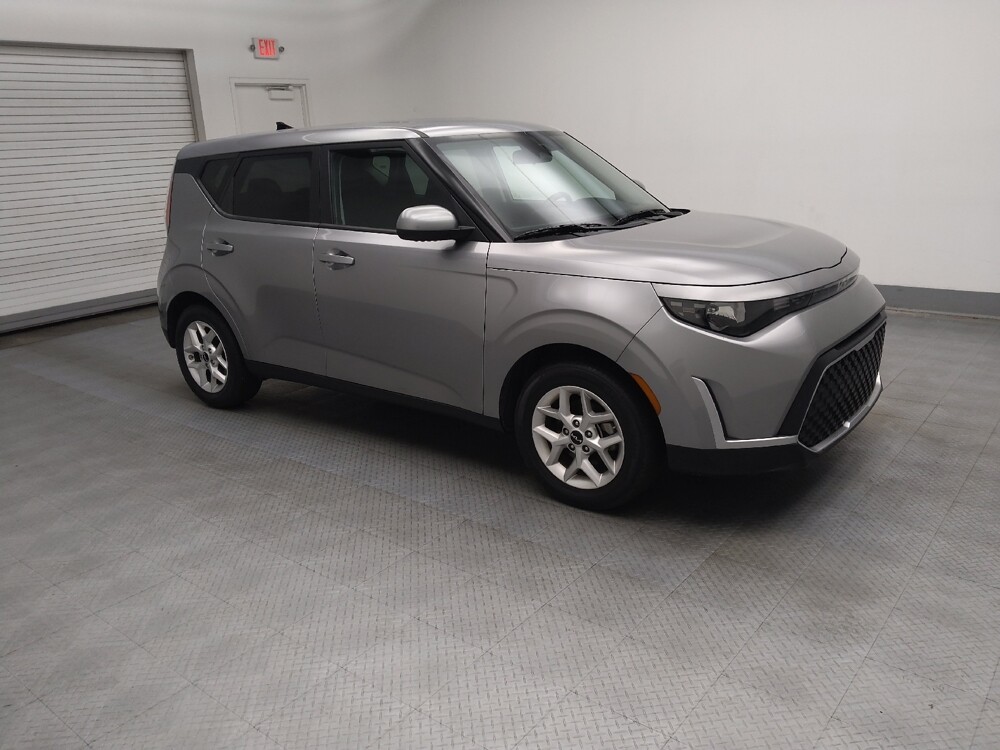 2024 Kia Soul in Midlothian, IL 60445 - 18103530 11