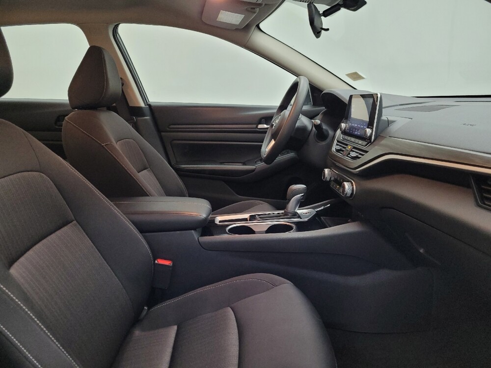 2024 Nissan Altima in Des Moines, IA 50310 - 18103538 21
