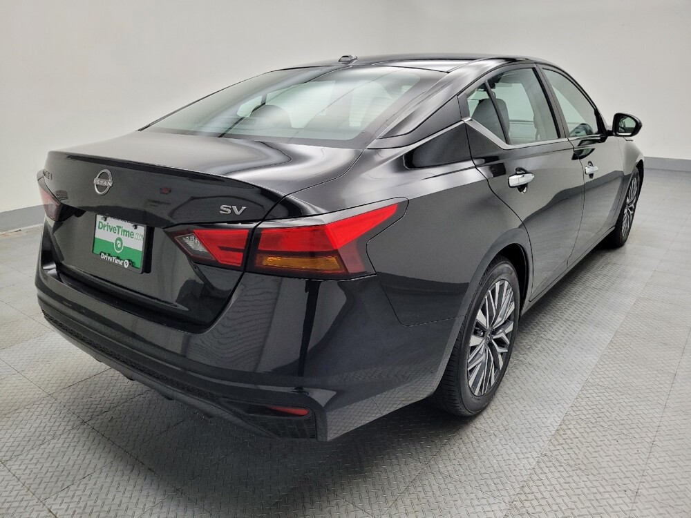 2023 Nissan Altima in Des Moines, IA 50310 - 18103542 9