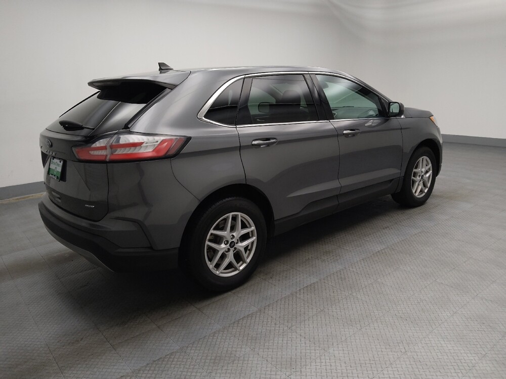 2023 Ford Edge in Lombard, IL 60148 - 18103543 10
