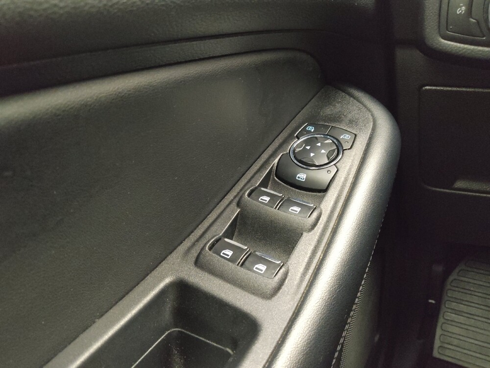 2023 Ford Edge in Lombard, IL 60148 - 18103543 27