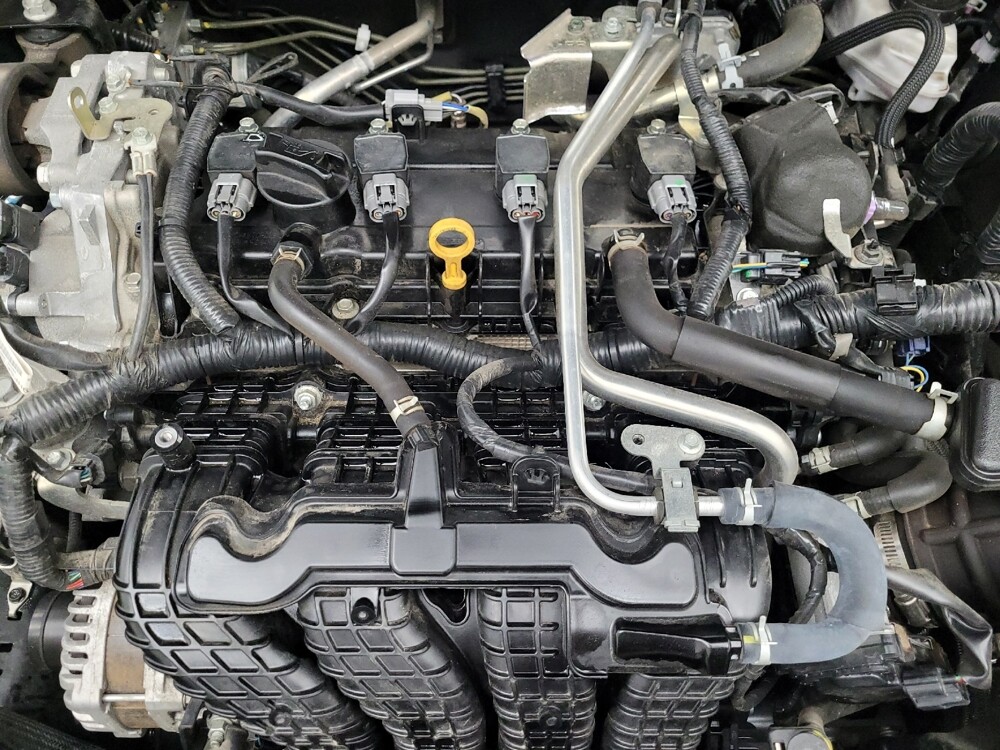 2023 Nissan Altima in Des Moines, IA 50310 - 18103546 30