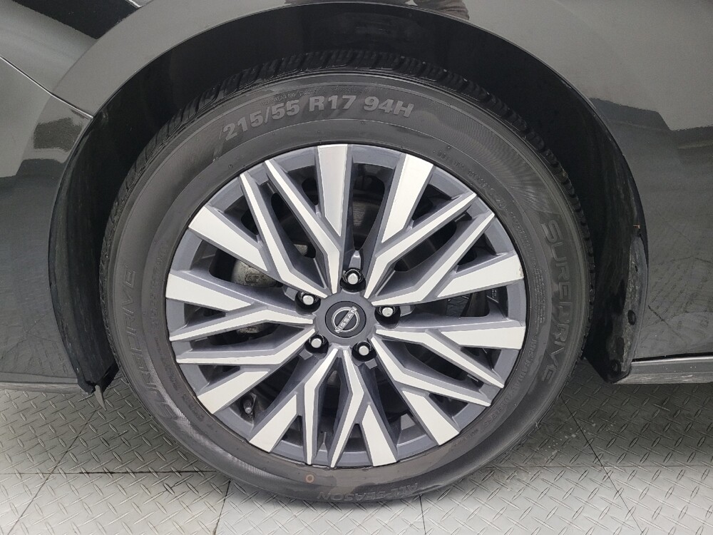 2023 Nissan Altima in Des Moines, IA 50310 - 18103546 31