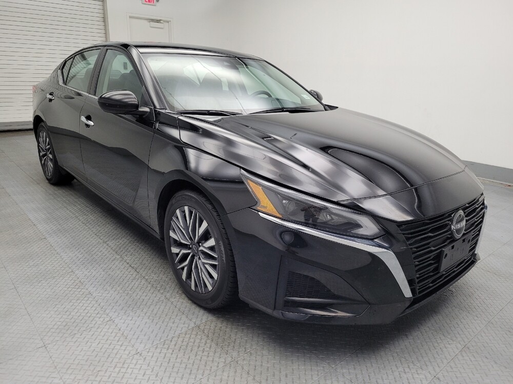 2023 Nissan Altima in Des Moines, IA 50310 - 18103546 13