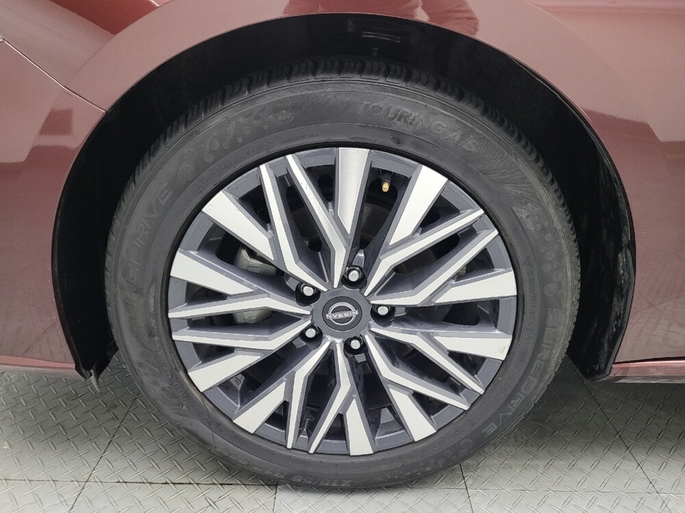 2023 Nissan Altima in Des Moines, IA 50310 - 18103547 31