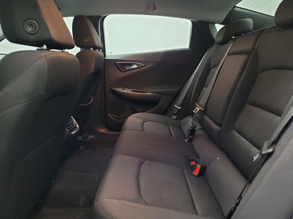 2023 Chevrolet Malibu in Springfield, MO 65807 - 18103550 18