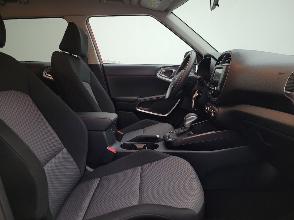 2023 Kia Soul in Midlothian, IL 60445 - 18103553 21