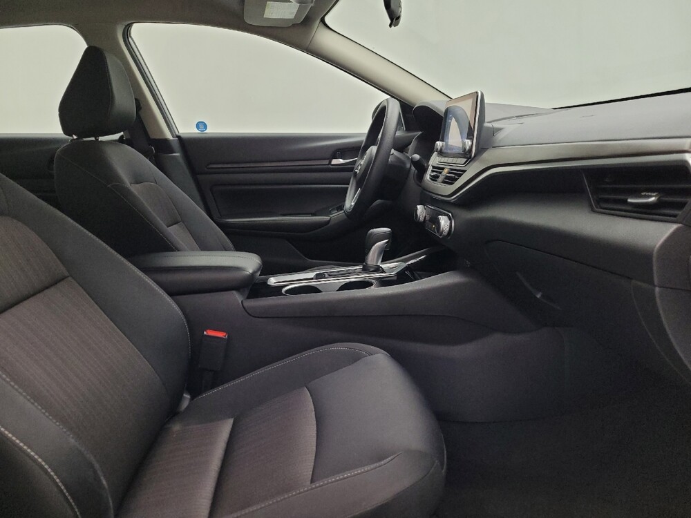 2024 Nissan Altima in Midlothian, IL 60445 - 18103554 21
