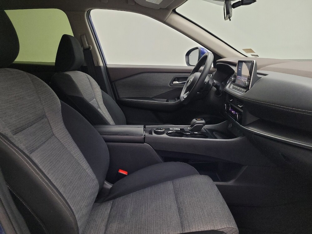 2023 Nissan Rogue in Lombard, IL 60148 - 18103560 21