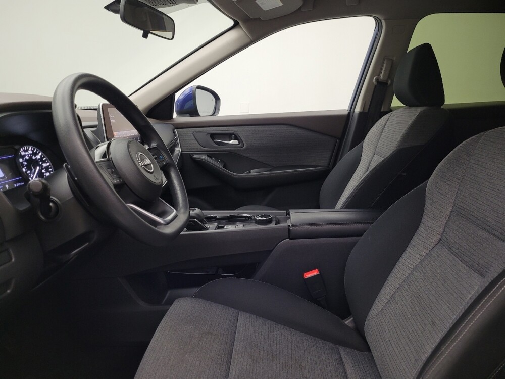 2023 Nissan Rogue in Lombard, IL 60148 - 18103560 17