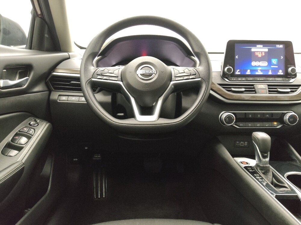 2024 Nissan Altima in Midlothian, IL 60445 - 18103561 22
